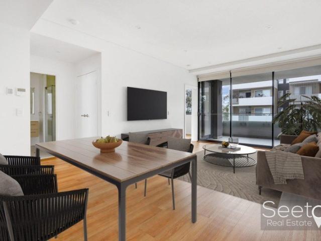 Modern, Contemporary Style and Convenience in a Peaceful Setting