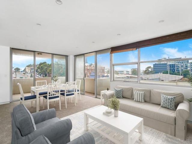 Modern convenience in the heart of Wollongong