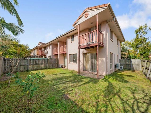 MODERN & CONVENIENT | 7KW SOLAR + A/C THROUGHOUT