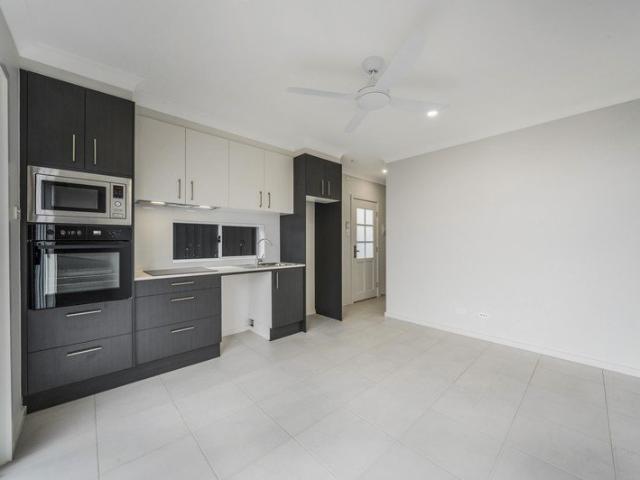 Modern & Convenient 1 Bedroom Granny Flat