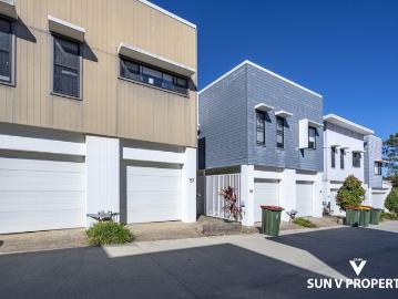Modern & Convenient Townhouse Living in Prime Richlands Location