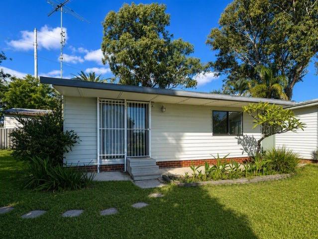 Modern & Convenient Living Freestanding Granny Flat in a Prime Location