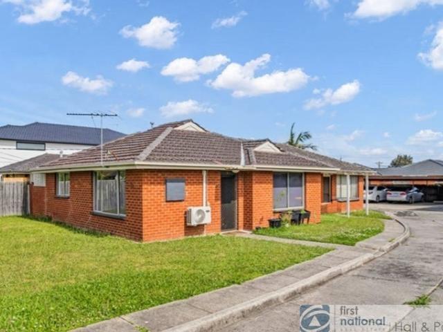 Modern & Convenient Living in Dandenong North