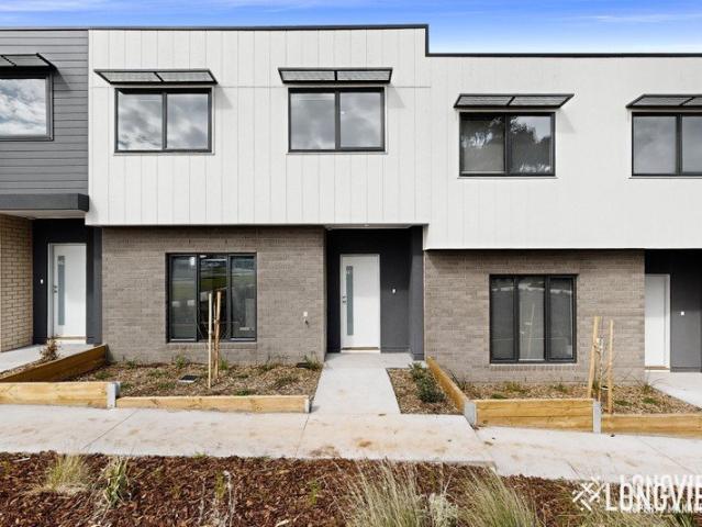 Modern & Convenient Living in Tarneit