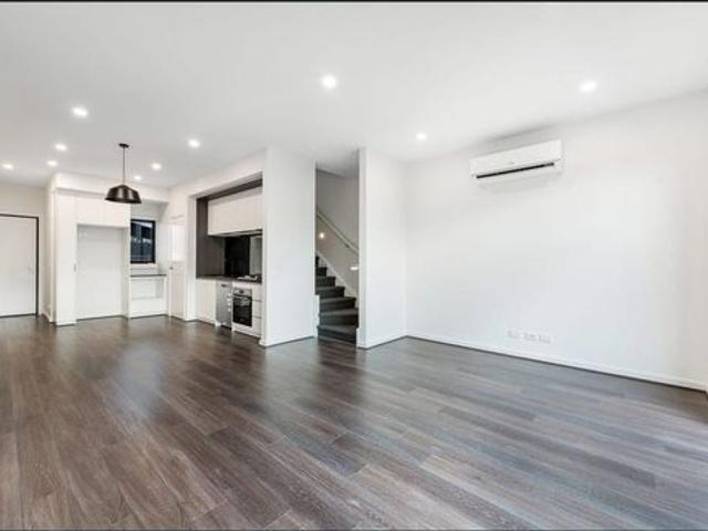 Modern & Convenient Living in the Heart of Noble Park