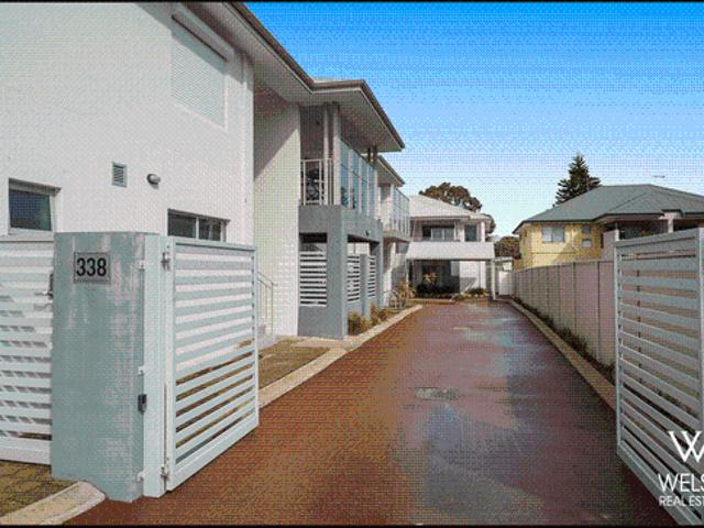 Modern & Convenient Living in the Heart of Cloverdale