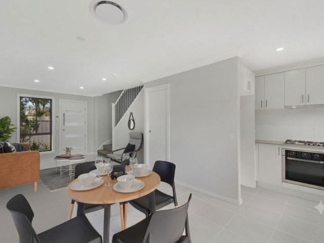 Modern & Convenient Living in the Heart of St Marys