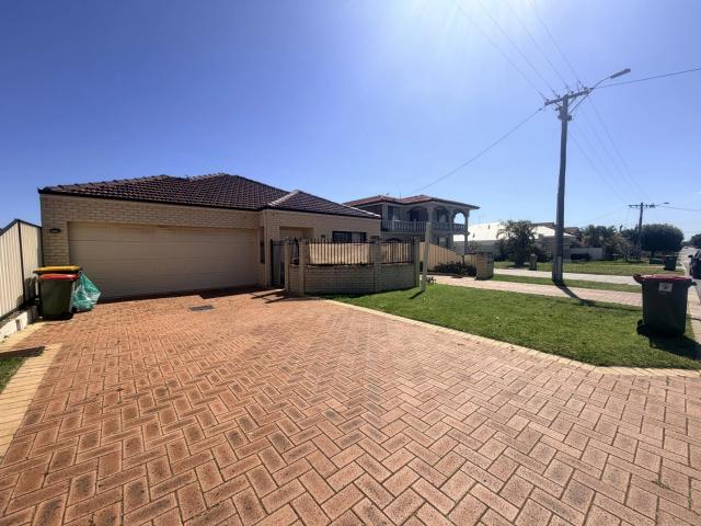 Modern & Convenient Living in the Heart of Tuart Hill – $720 per Week