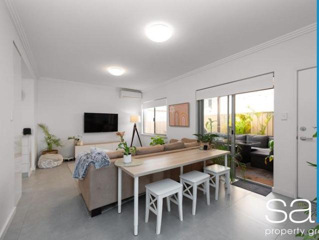 Impressive Low Maintenance Living!