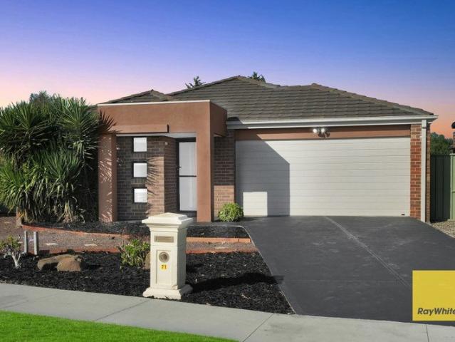 Modern Corner Family Home in Prestigious Bluestone Estate!