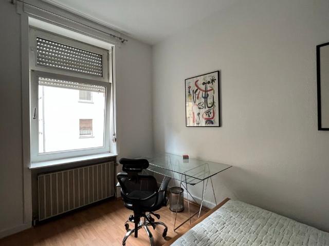 Modern, central apartment, within „green belt“ cleaning included, Frankfurt Amsterdam Apartments for Rent
