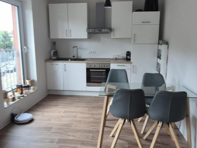 Modern, Centrally Located Apartment with Underground Parking, Dusseldorf Amsterdam Apartments for Rent