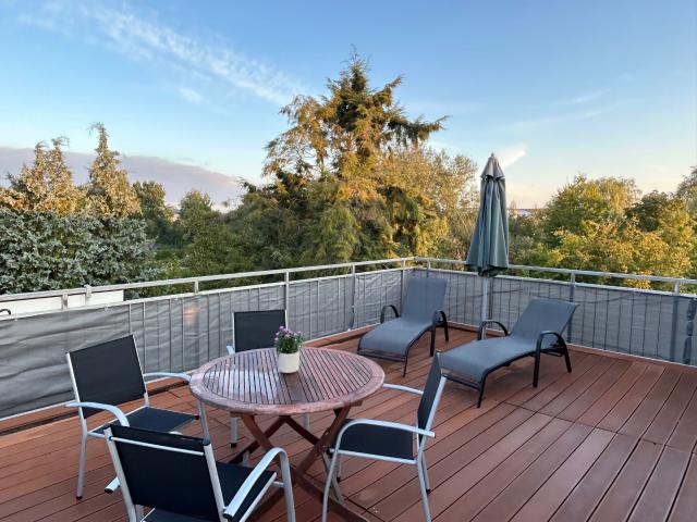 Modern & charming suite with big roof terrace Langenhagen