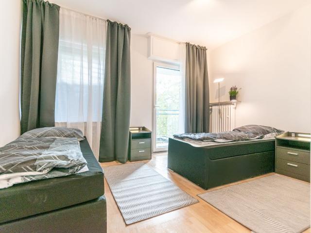 Modern & Chic XL Apartment with Terrace Apartment 62, Essen Amsterdam Apartments for Rent