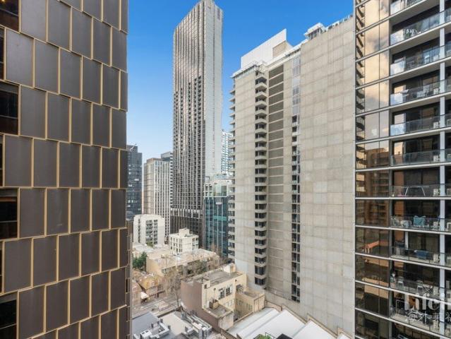 Modern City Living | Walk to Melbourne Uni
