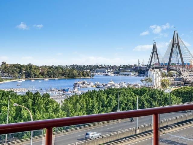 Modern City Living with Uninterrupted Views of the Anzac Bridge and Blackwattle Bay