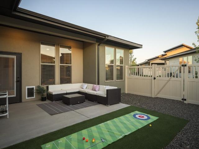 Modern Craftsman Ten Mile 3 Bedroom Apartment for Rent at 3233 W Littleton Ln, Meridian, ID 83642