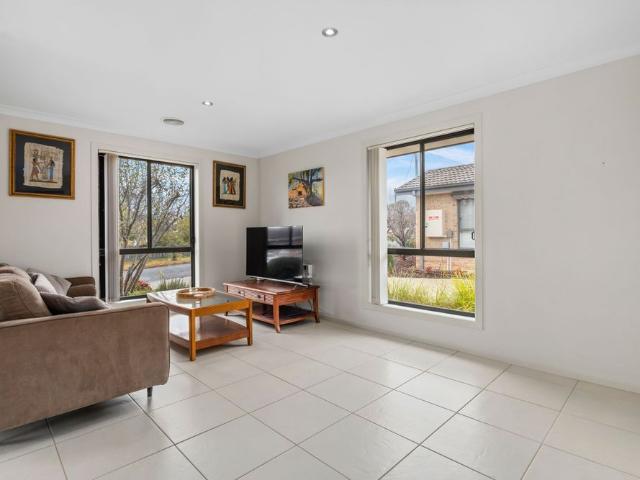 Modern Crestwood Townhouse
