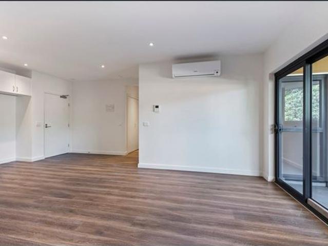 Modern Amenities, Fantastic Location, Sophisticated Style