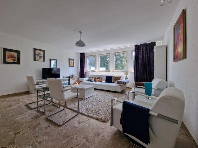 Modern and Bright 4 Room Apartment with Large Balcony in a Quiet Location – Your New Home Awaits!, Dusseldorf Amsterdam Apartments for Rent
