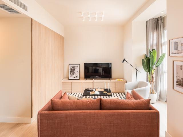Modern and bright apartment in Argüelles
