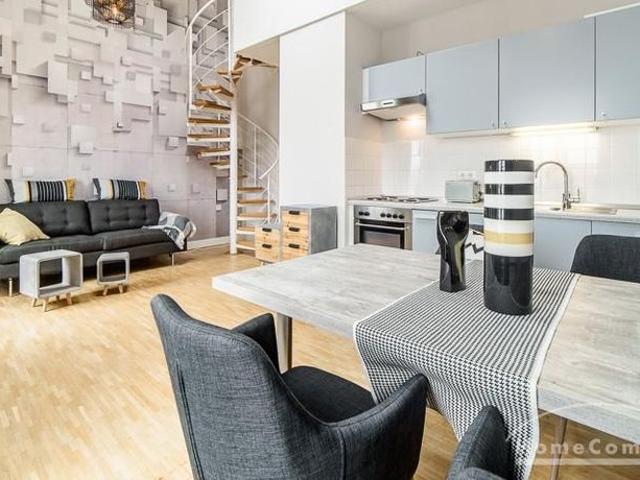 Modern and bright furnished studio between trendy “Schanze” and Rotherbaum