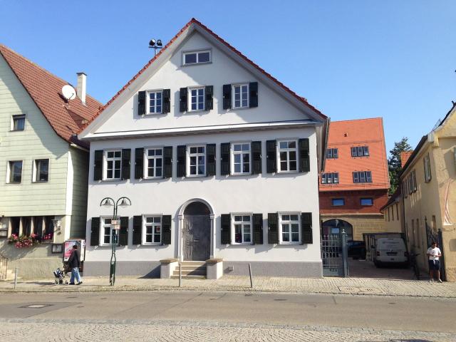 Modern and bright suite in popular area Stuttgart, Stuttgart Amsterdam Apartments for Rent
