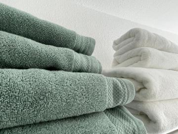 Modern and central apartment in Essen, Essen Amsterdam Apartments for Rent