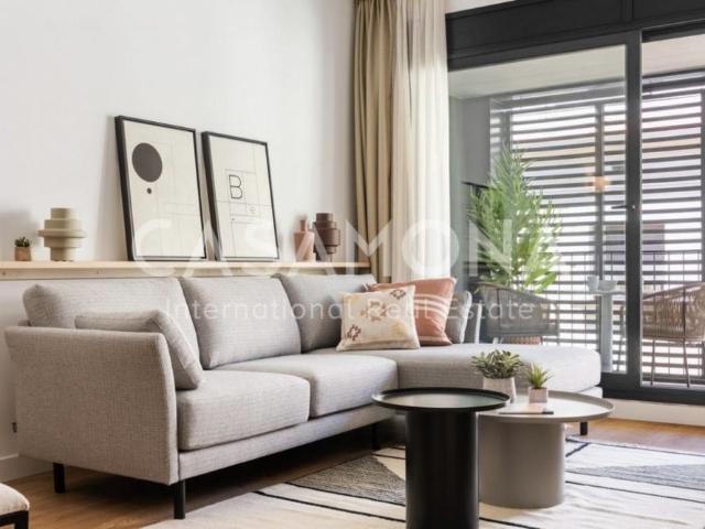 Modern and Chic Apartment in Gracia with Private Balcony