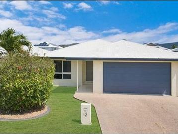 Modern and Comfortable Family Home in Quiet Idalia Pocket!