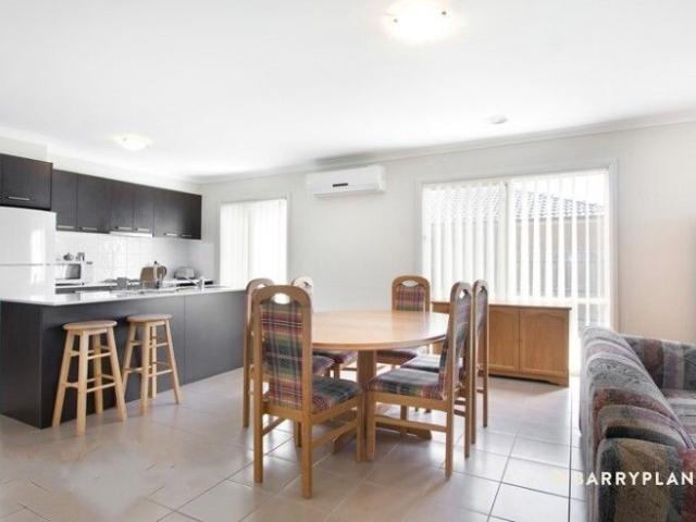 Modern and Comfortable Living in a Convenient Pakenham Location