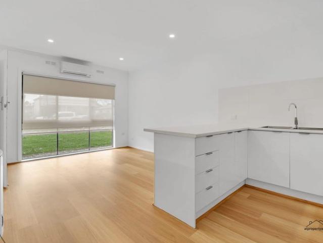 Modern and Cozy 2 Bedroom Unit for Rent in Horsham!