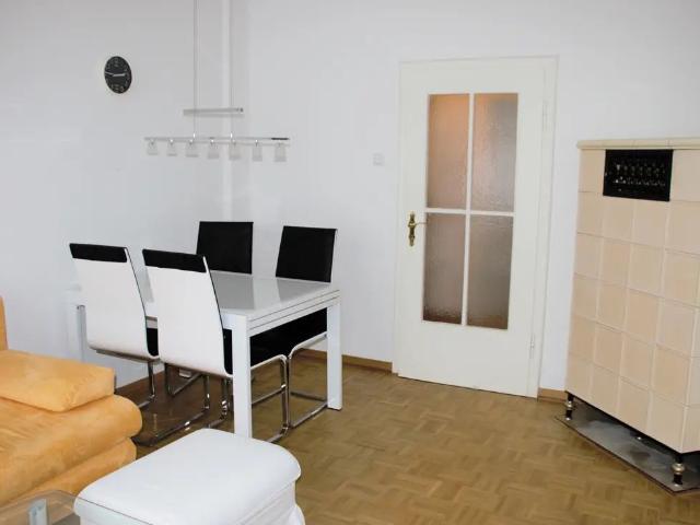 Modern and cozy 2 room apartment near the main station with balcony, Essen Amsterdam Apartments for Rent