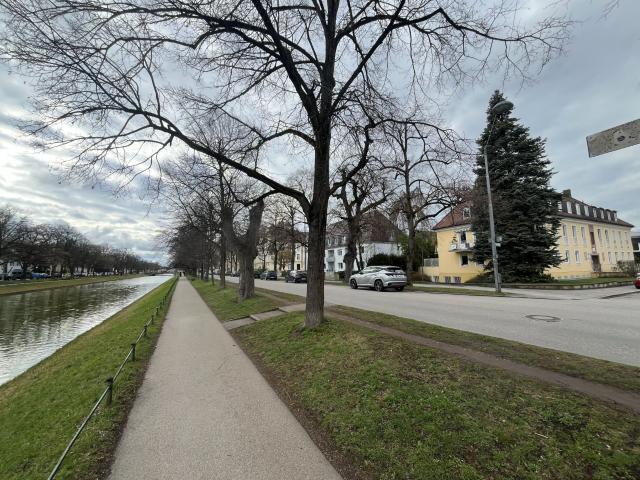 Modern and cozy apartment in Munich's best residential area Nymphenburg