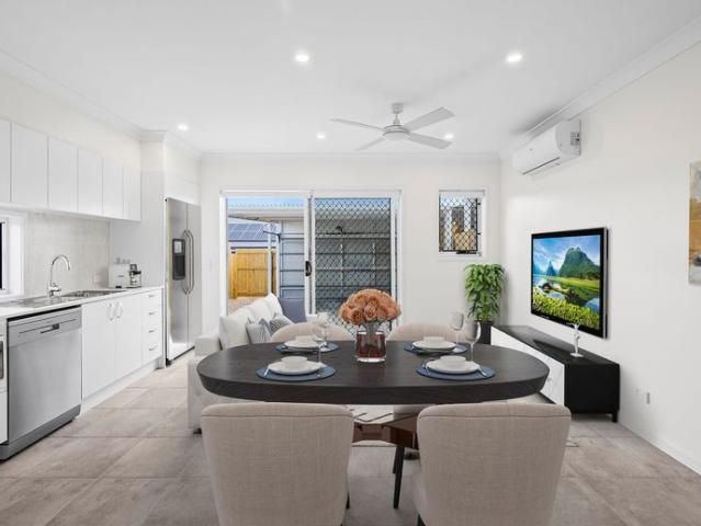 Modern and Cozy Home in Prime Location AC & Ceiling Fans