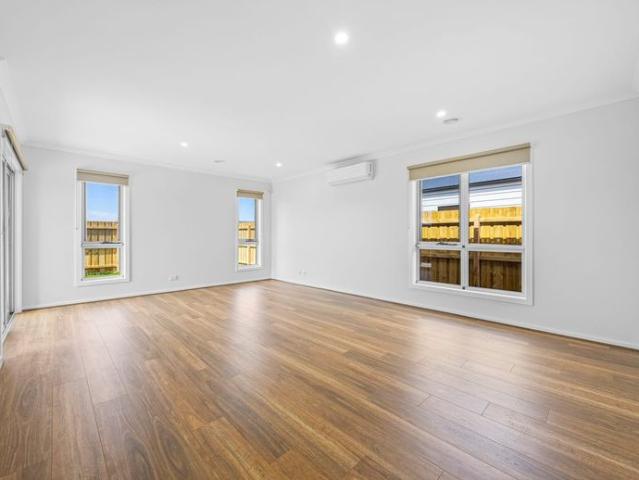Modern and Homely 4 Bedroom Rental House in Armstrong Creek