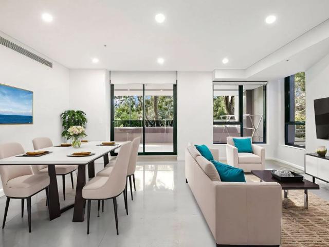 Modern and Luxury 3 Bedroom Apartment in Zetland Town Centre