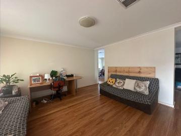 Modern and Private Rooms – 12 Karadong Street, Wattle Grove WA 6107