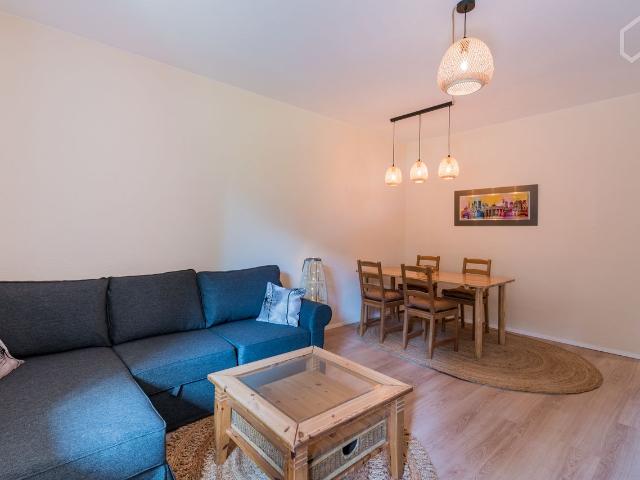 Modern and quiet located 2 room apartment with balcony, Berlin Amsterdam Apartments for Rent