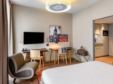 Modern and stylish serviced apartment in the centre of Bremen, including cleaning