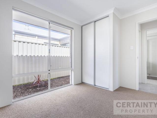 Modern and Stylish Property for Lease in Serene Coastal Suburb of Alkimos