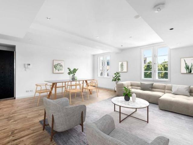 Modern and Stylish Two Bedroom Apartment!