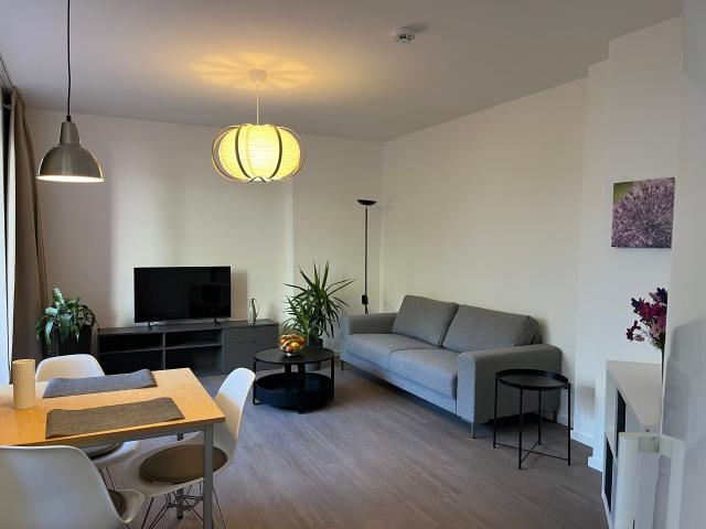 Modern and sunny apartment in Wilmersdorf—near Bundesplatzeat & new flat in Wilmersdorf Berlin