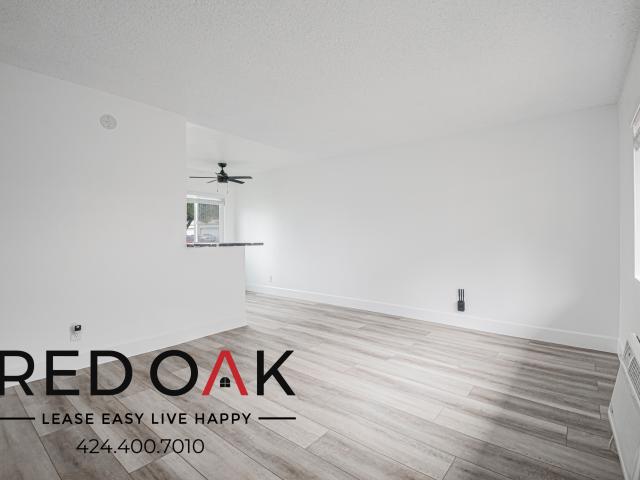 ~1 Month FREE~ Modern and Spacious One Bedroom with Pool, On Site Laundry, and Parking Available ~ In Desirable Azusa! *MOVE IN SPECIAL
