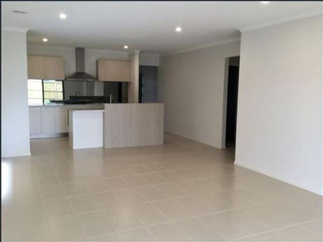 Modern and Spacious Access to Club Armstrong