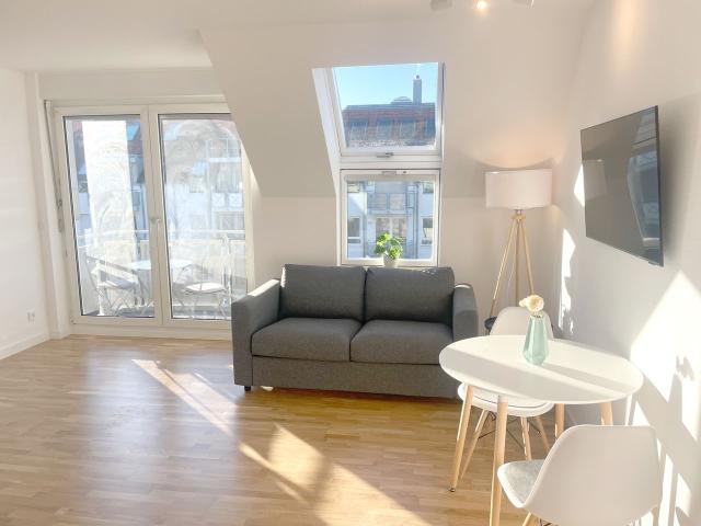 Modern and spacious flat in vibrant neighbourhood, Leipzig Amsterdam Apartments for Rent