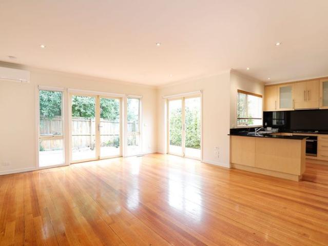 Modern and spacious home unit in a prime location