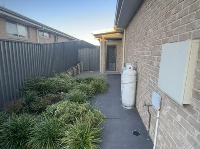 Modern and Spacious Property for Lease in Farley!