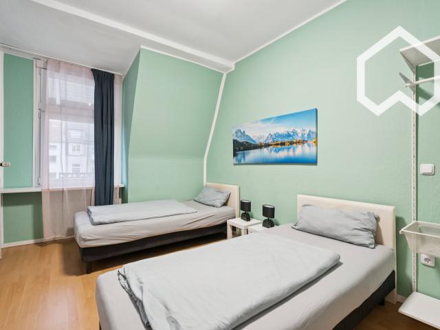 Modern and spacious studio in Essen