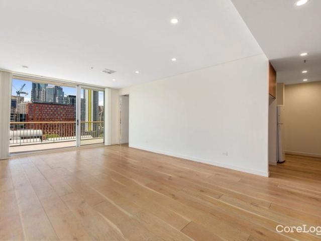 Modern and Spacious Two Bedroom Apartment with City Views